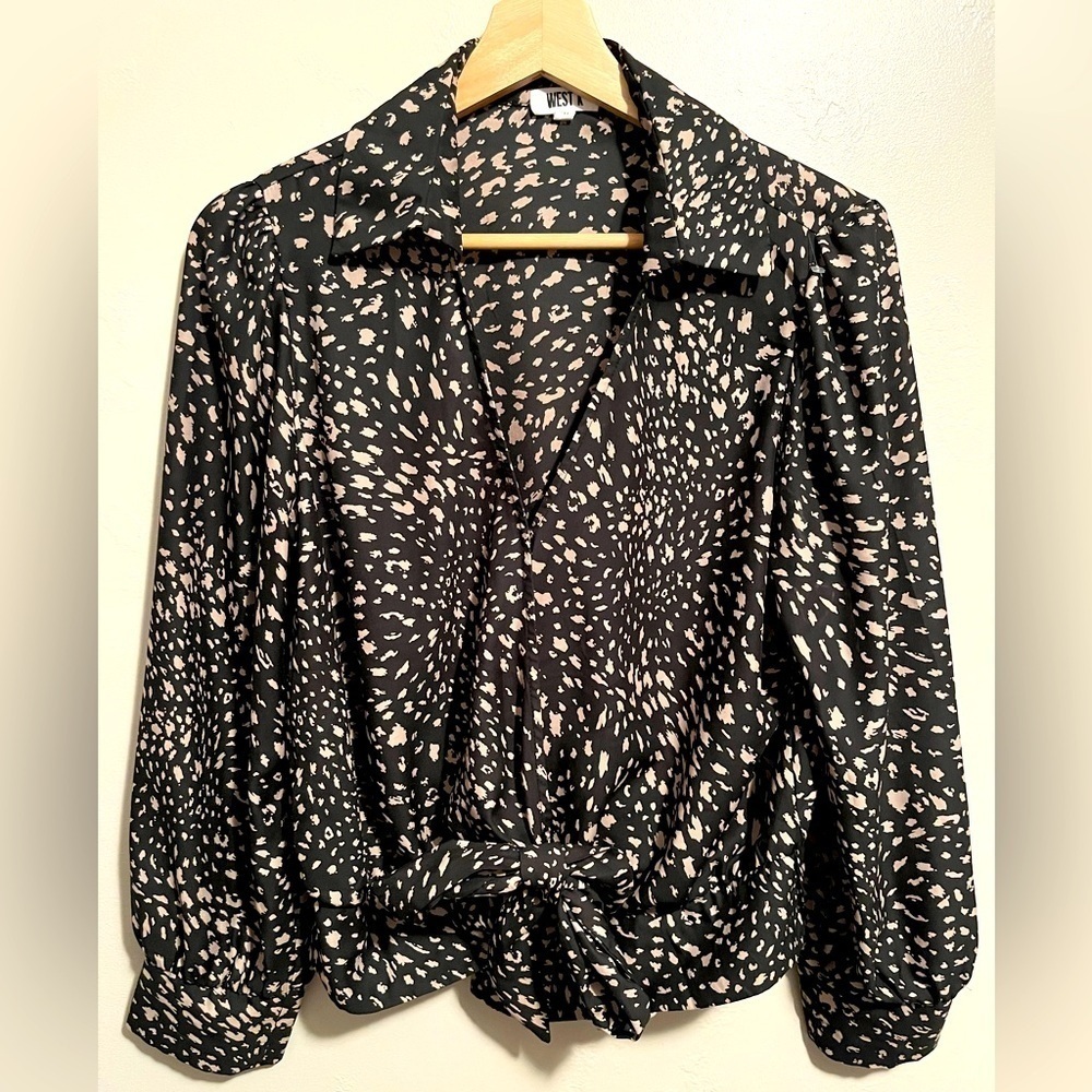 West K Tie Front Black and Cream Blouse Whimsigoth Streetwear Baddie Medium